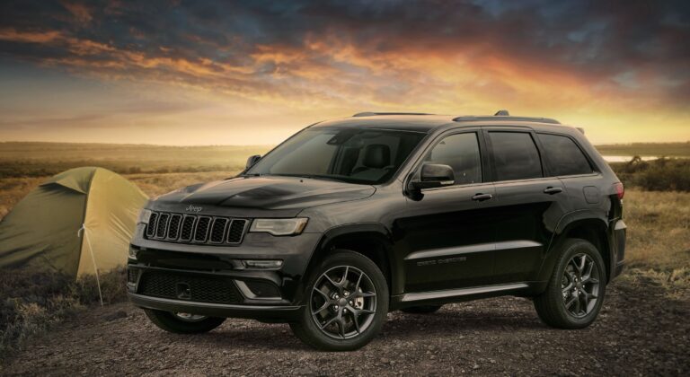 2020 Jeep Grand Cherokee Laredo