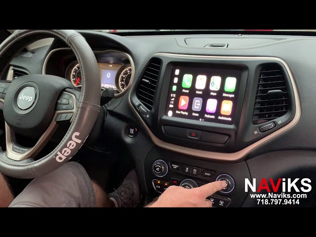 Does 2017 Jeep Cherokee Have Apple Carplay