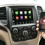 Does the 2017 Jeep Grand Cherokee Have Apple Carplay? Discover Now