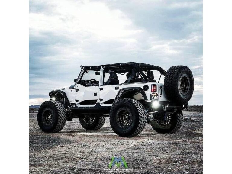 Jeep Jk With Half Doors