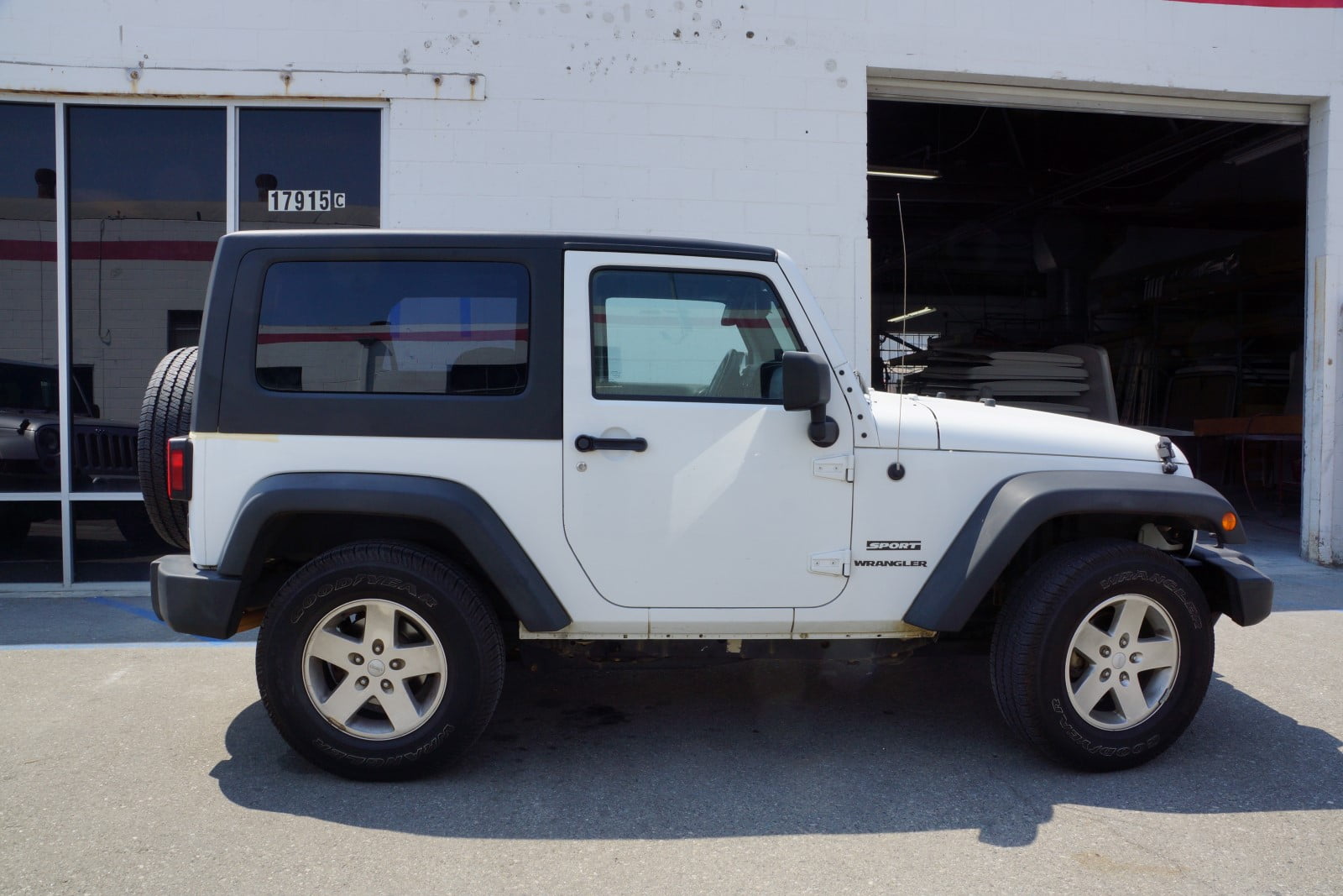Used Hardtop for Jeep Wrangler 2 Door