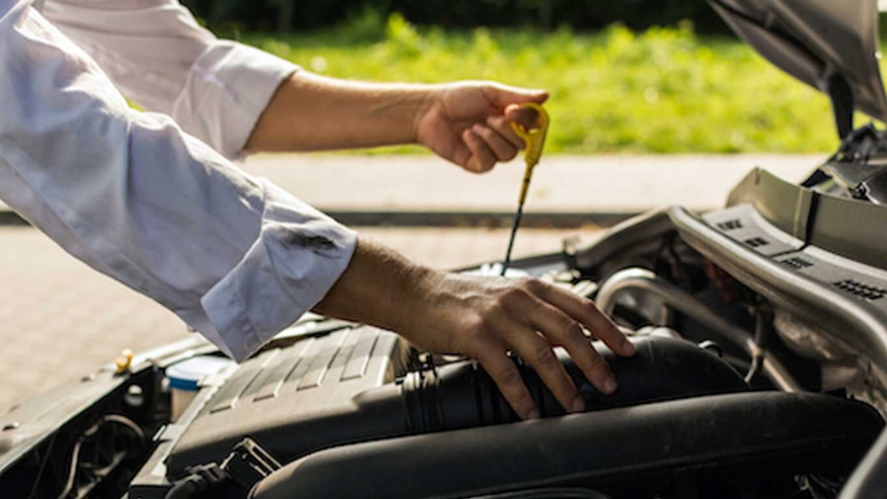 How to Get Automotive Grease Stains Out of Clothes