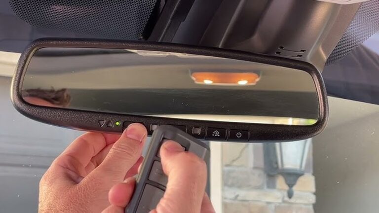 How to Program Garage Door Opener in Toyota Highlander